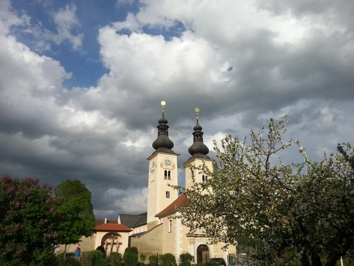 Kronenwirt Gurk Exterior photo